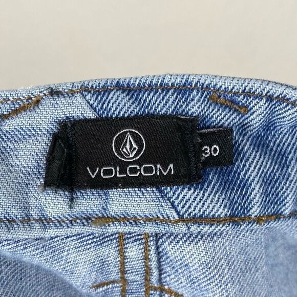 Volcom Light Wash Destroyed Denim Skinny Jeans - Picture 5 of 8
